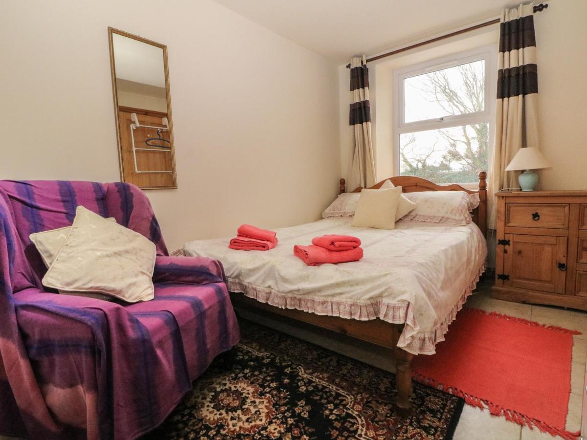 Tyn Y Parc Villa Dwyran ภายนอก รูปภาพ